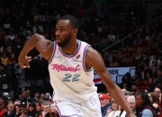 开云体育平台APP-雄鹿淘汰热火，成功晋级东部决赛