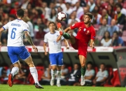 开云下载-意大利战胜葡萄牙,举步维艰征程仍需努力的简单介绍