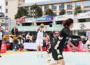 开云APP-筹办中的体育大赛中，女队备受瞩目！