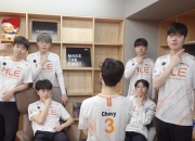 开云体育-FNC翻盘G2，Chovy成为全场焦点成都决赛之夜3:2（伦敦）