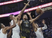 开云体育APP下载-关于战绩逐渐下滑，球队老将担任关键角色成难题的信息