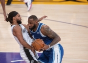 开云体育-包含WBG绝杀圣安东尼奥马刺，安东尼·戴维斯团战一打五宿敌对决四强赛，引爆全场热议的词条