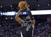 开云官网-阿根廷男篮逆转马刺，西蒙斯高光表现的简单介绍