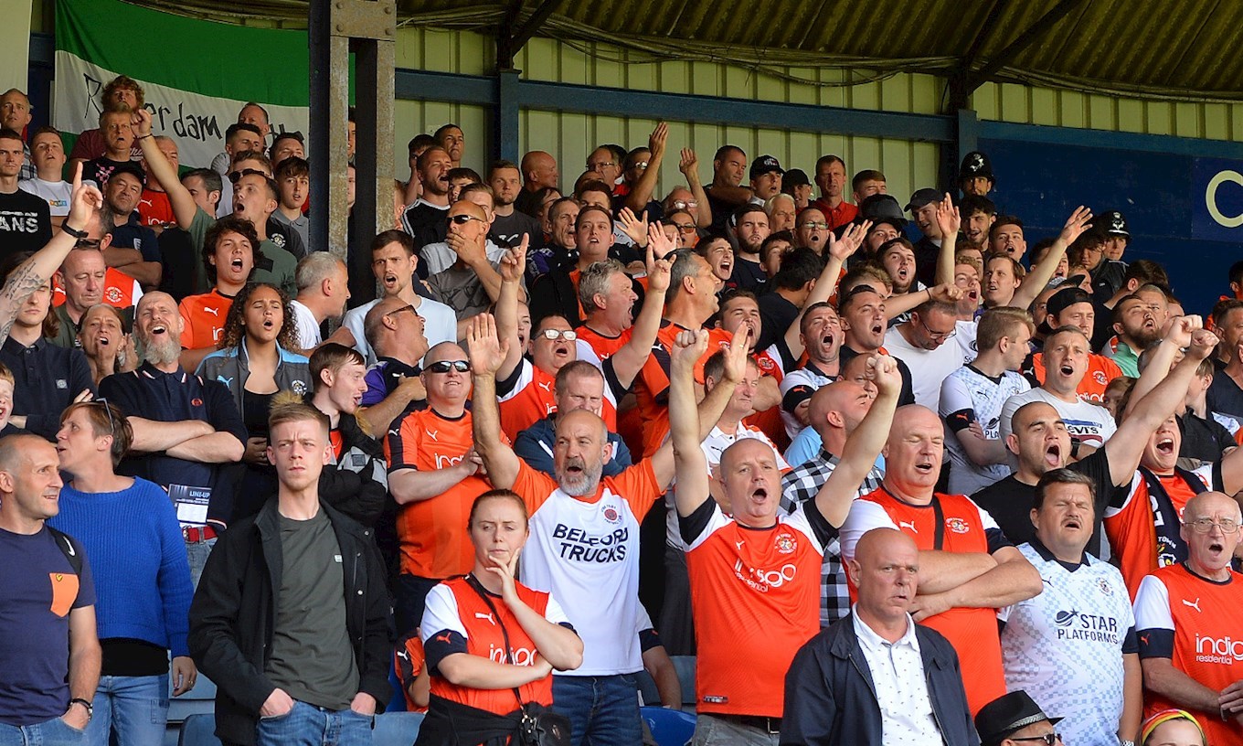 卢顿镇球员康复训练，为重返赛场做准备的简单介绍