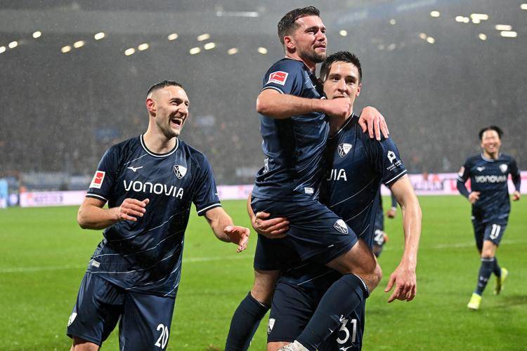 关于柏林联队客场逆袭,连战连捷实至名归的信息 关于柏林联队客场逆袭,连战连捷实至名归的信息