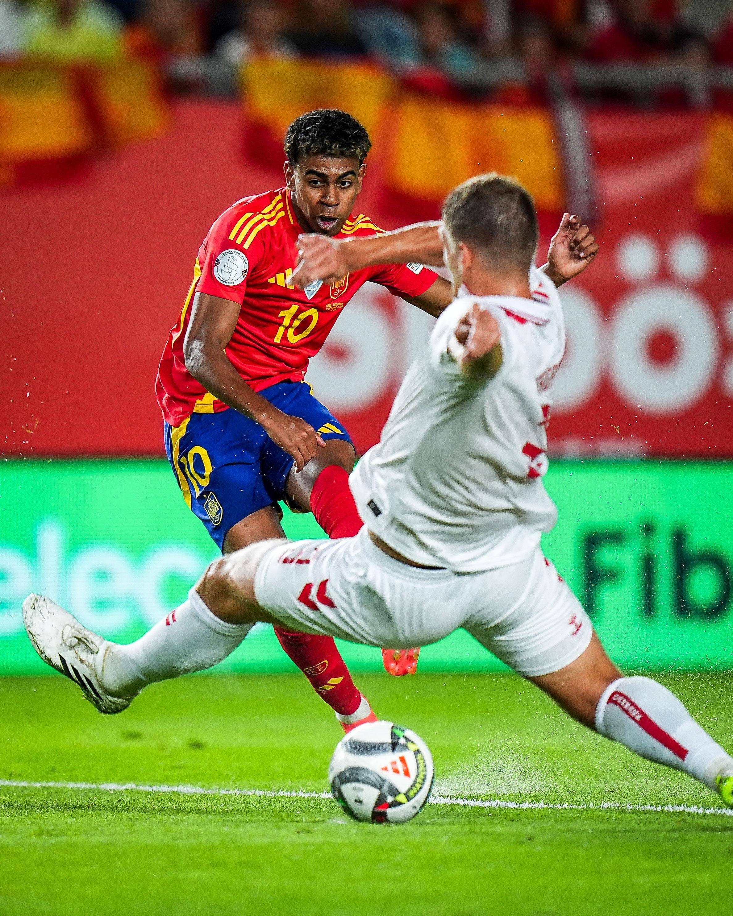 巴布亚新几内亚队在比赛中克服困难的简单介绍