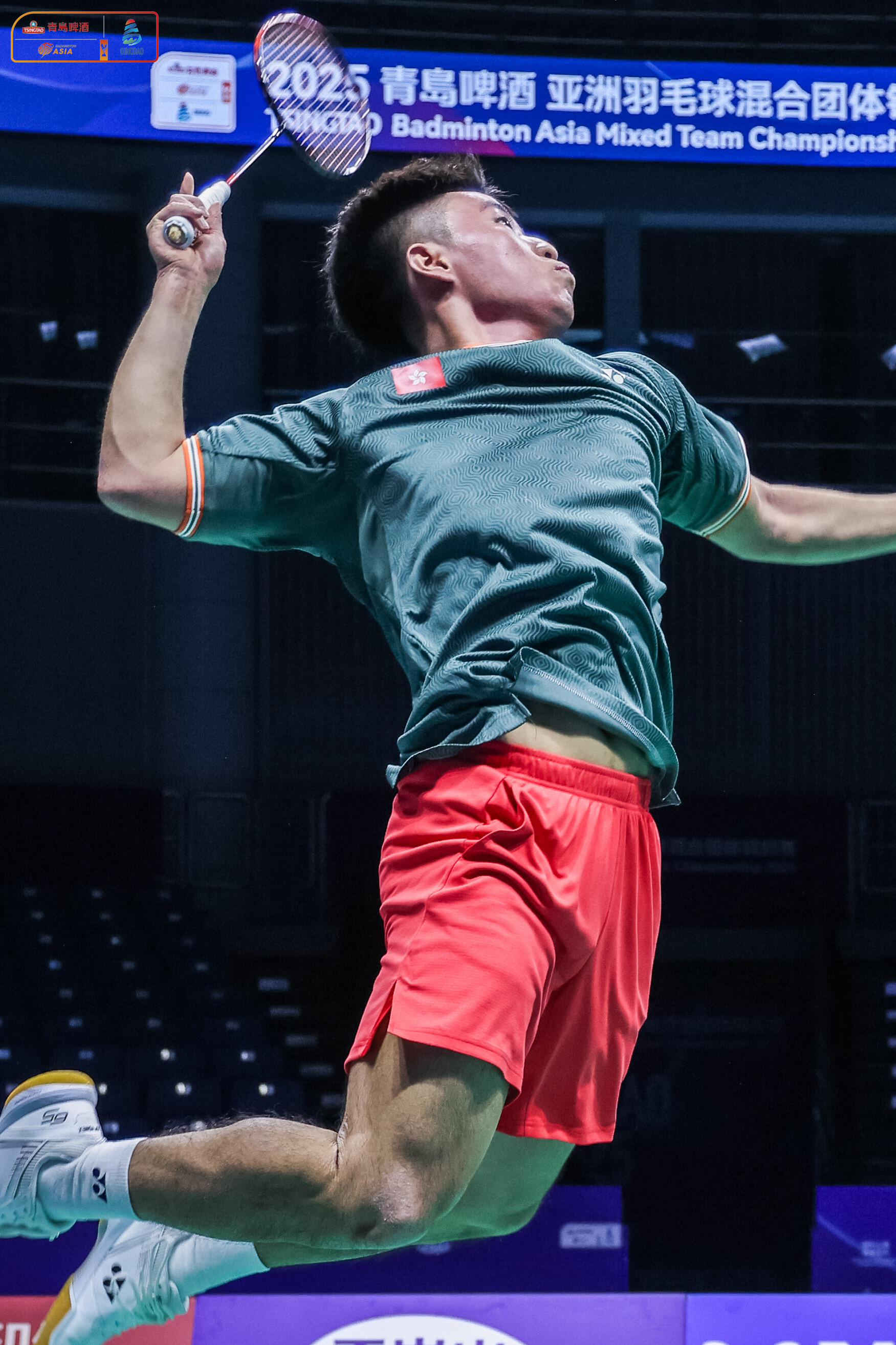 关于青年运动员破纪录赛场惊艳的信息 关于青年运动员破纪录赛场惊艳的信息