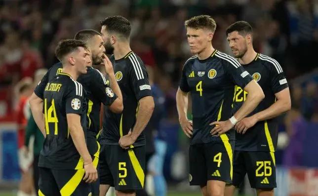 关于匈牙利队奋起直追,夺取欧洲杯资格的信息 关于匈牙利队奋起直追,夺取欧洲杯资格的信息