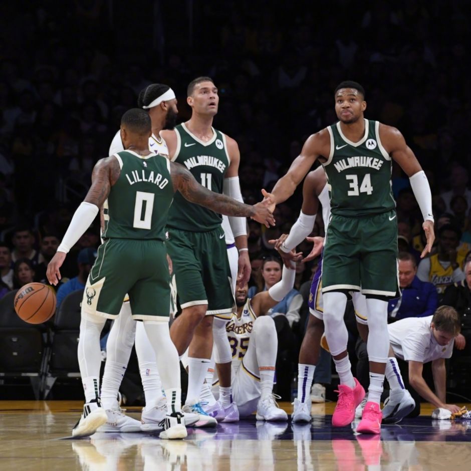 公牛主力球员发威,轻取对手晋级季后赛的简单介绍 公牛主力球员发威,轻取对手晋级季后赛的简单介绍