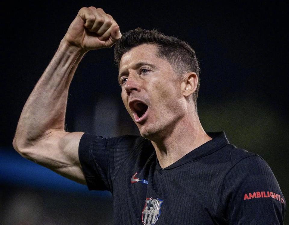 佛罗伦萨前锋头槌破门,帮助球队击败对手 佛罗伦萨前锋头槌破门,帮助球队击败对手