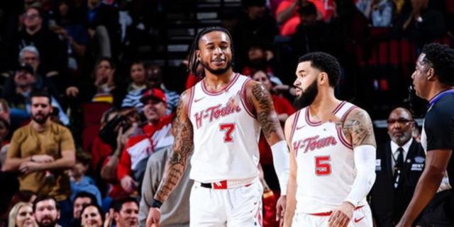 火箭队主教练教练团队备战备忙 火箭队主教练教练团队备战备忙