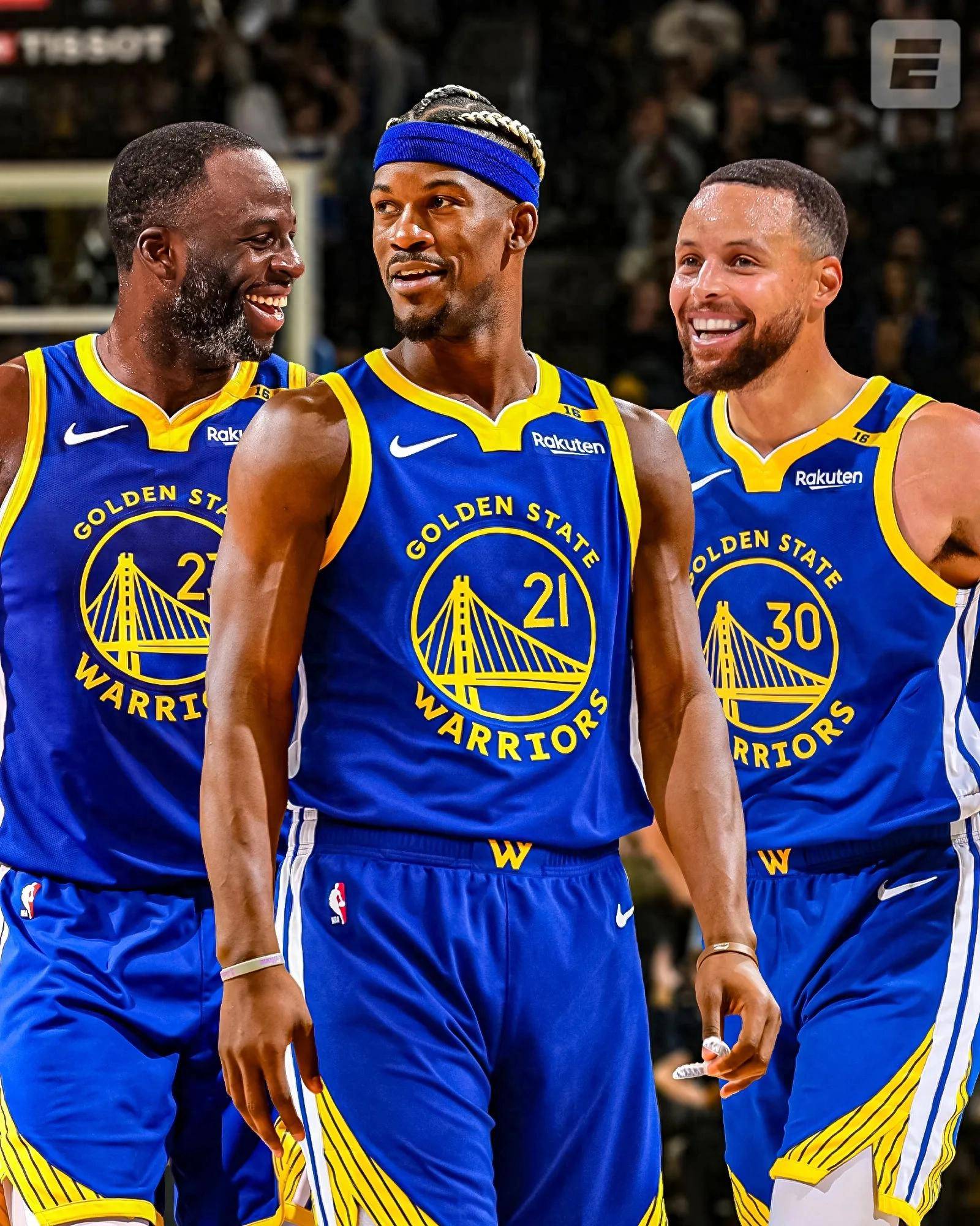 勇士主场战胜鹈鹕,库里砍下分领军 勇士主场战胜鹈鹕,库里砍下分领军