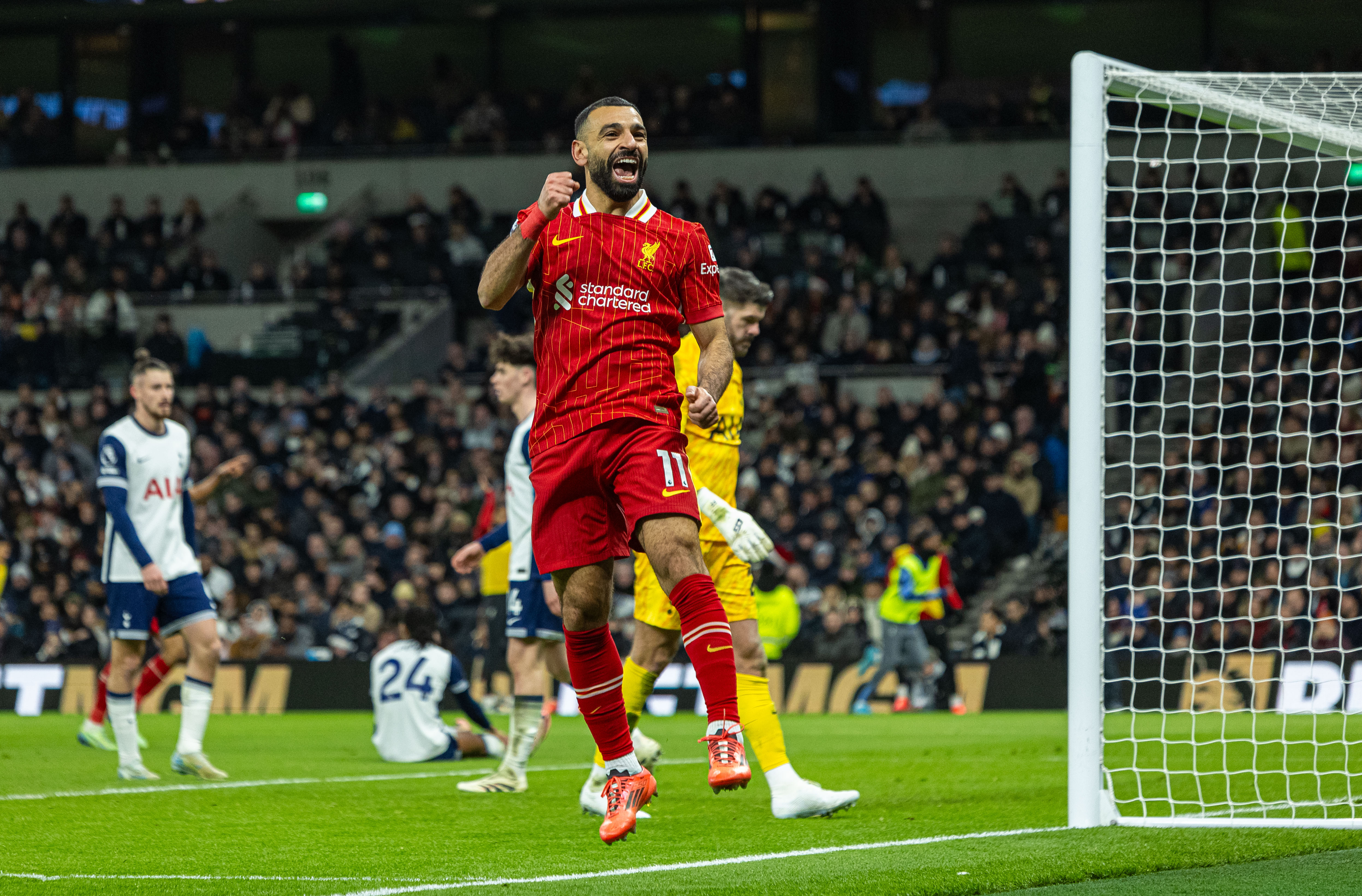 热刺迎来一场压倒性的乒乓球对决的简单介绍