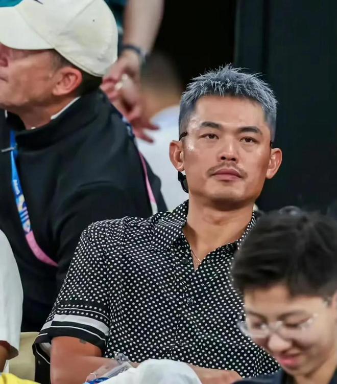 F1赛车赛场上林丹再创辉煌的简单介绍 F1赛车赛场上林丹再创辉煌的简单介绍