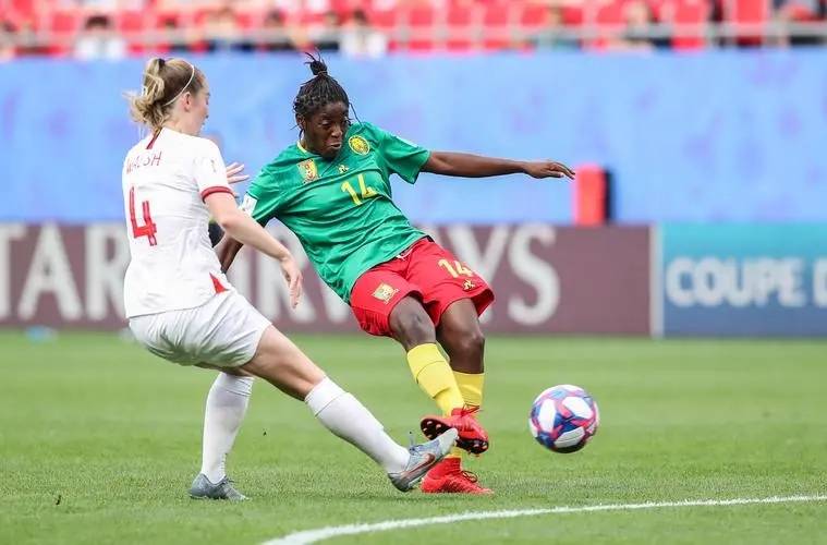 哥伦比亚女足豪取胜利,实力雄厚 哥伦比亚女足豪取胜利,实力雄厚