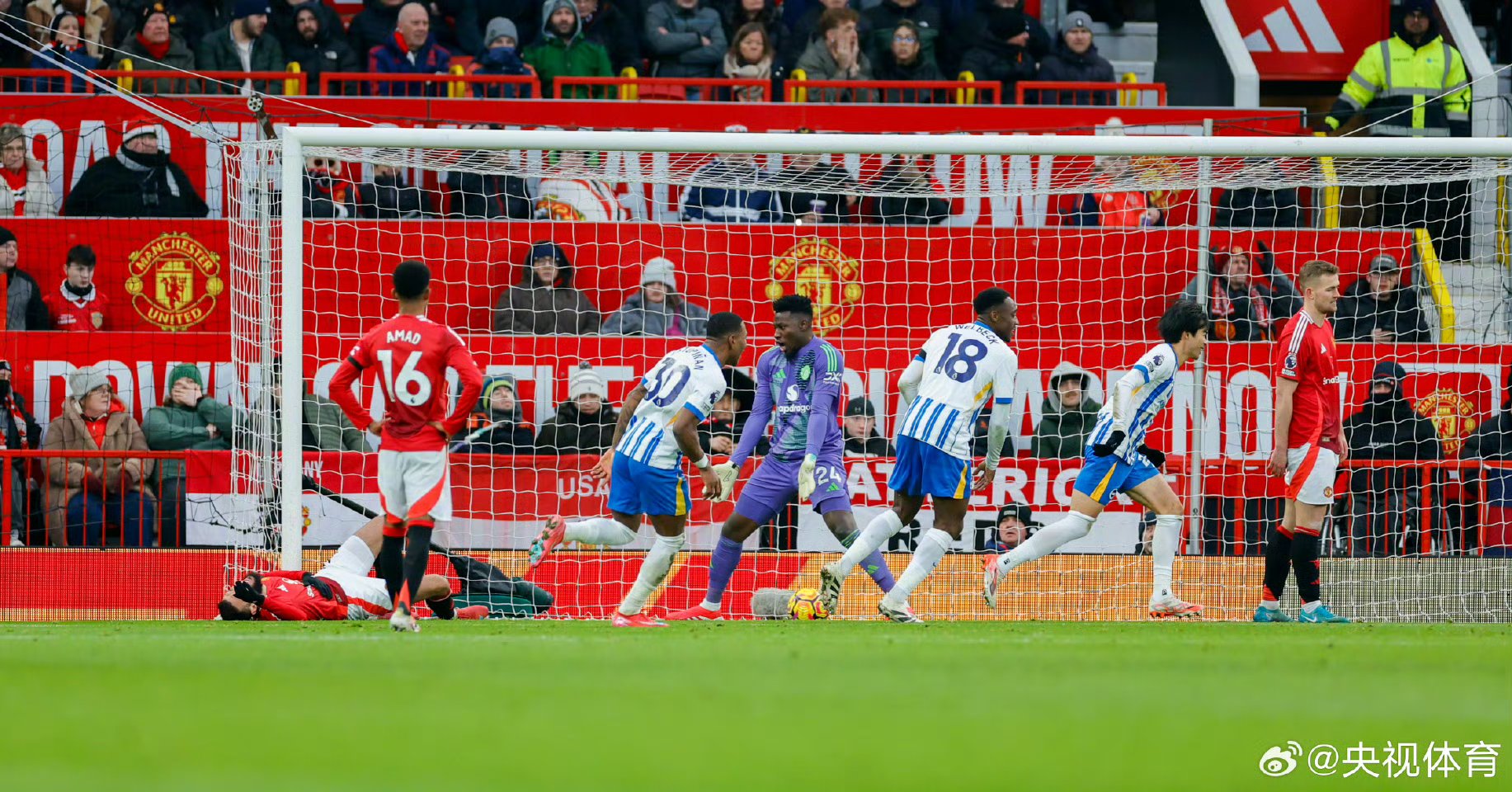 曼联主场告捷,成功击败对手 曼联主场告捷,成功击败对手