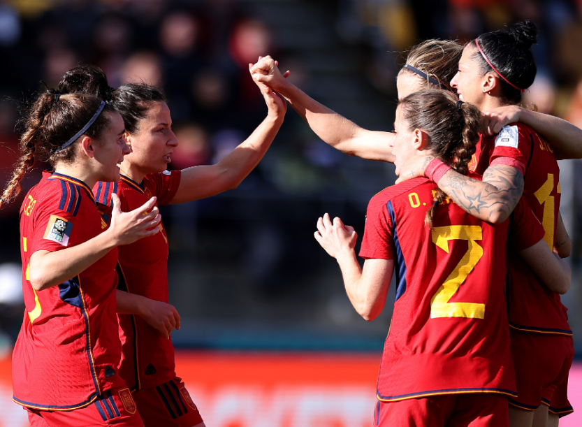 荷兰女足斩获胜利,实力不俗 荷兰女足斩获胜利,实力不俗