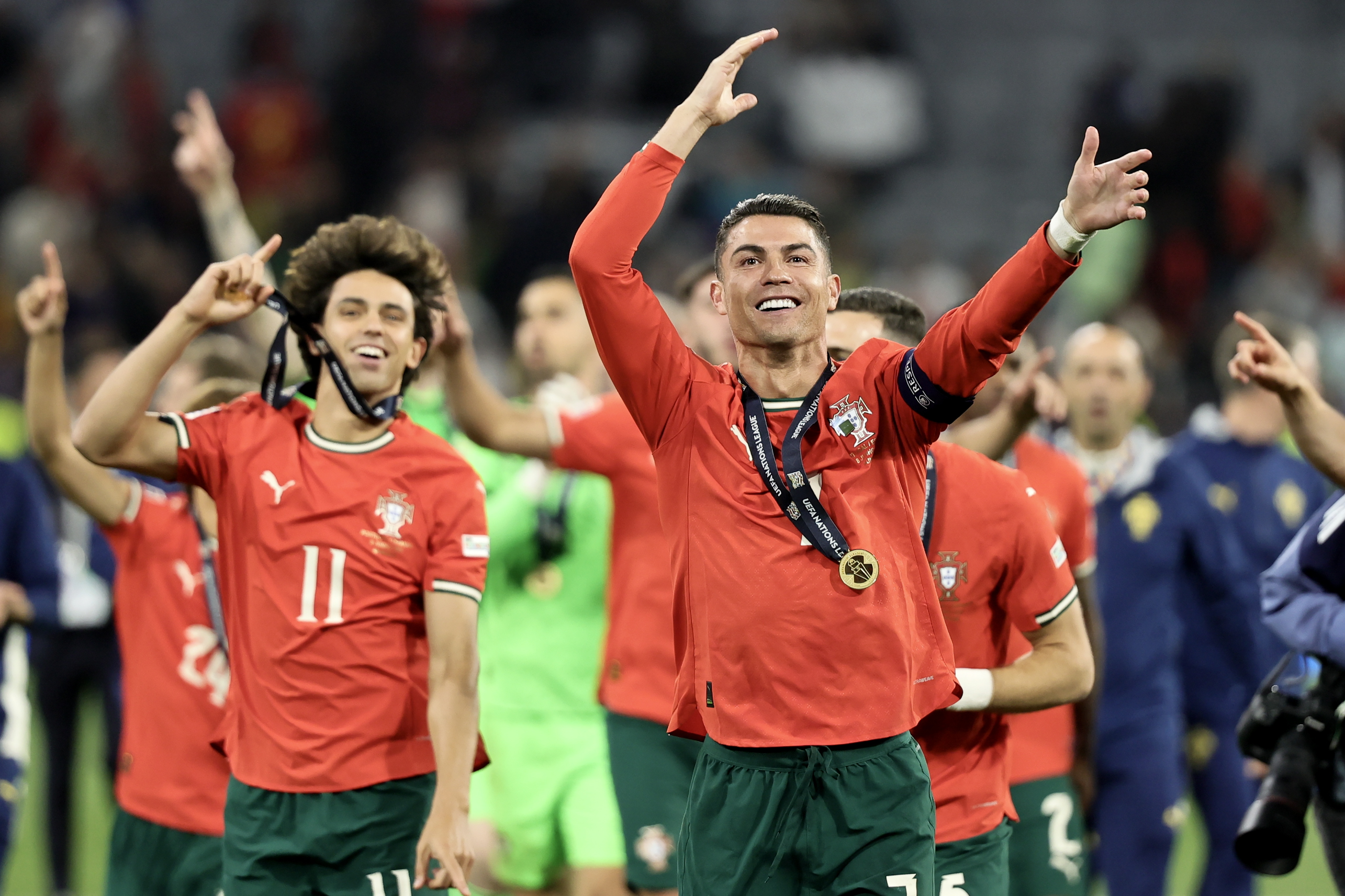 葡萄牙队小组赛取胜,闯入国际赛场淘汰赛 葡萄牙队小组赛取胜,闯入国际赛场淘汰赛