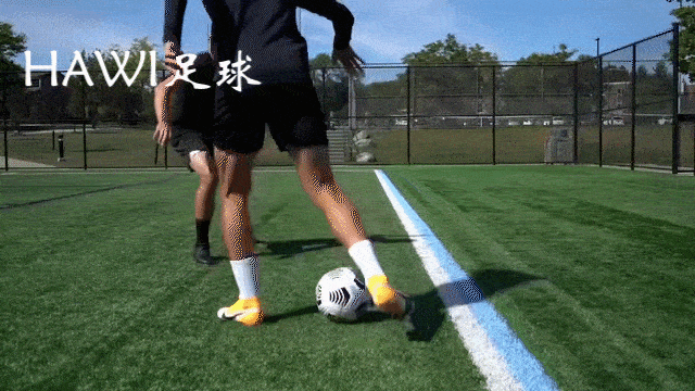 边锋神奇突破精彩表现,助力球队晋级 边锋神奇突破精彩表现,助力球队晋级