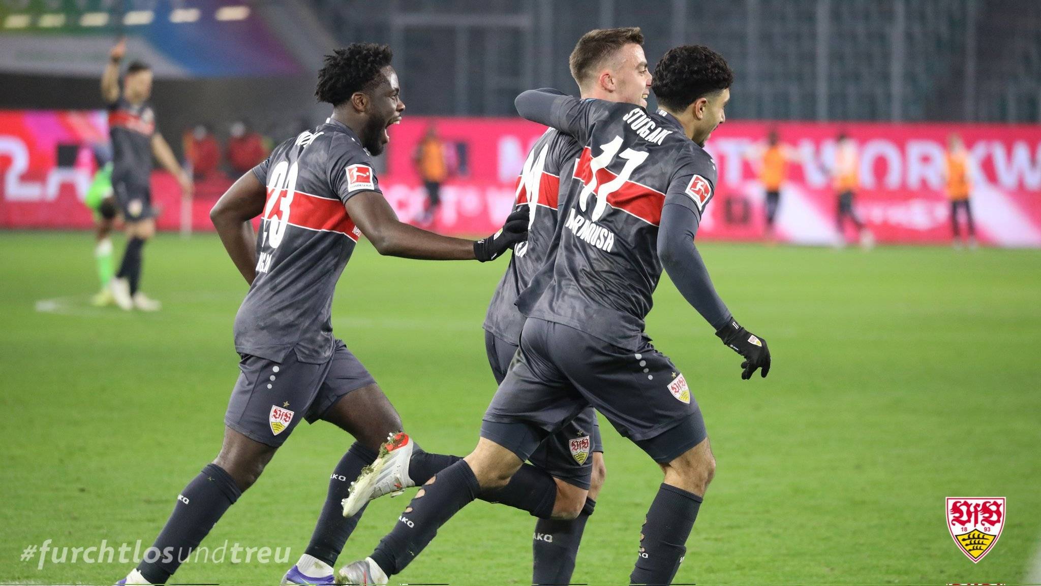 斯图加特掀翻对手,保级前途一片晴朗 斯图加特掀翻对手,保级前途一片晴朗