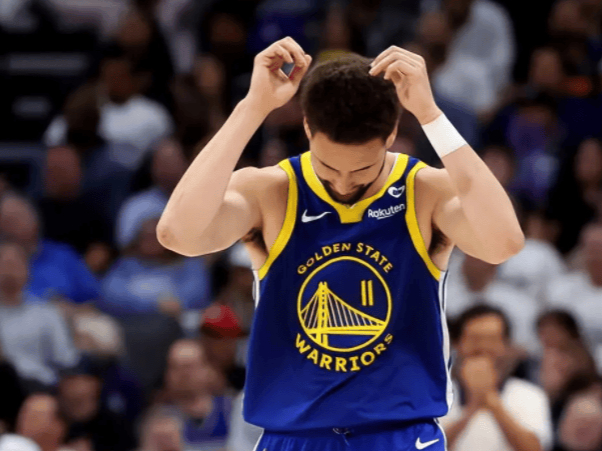 克莱汤普森带领球队实现逆转 克莱汤普森带领球队实现逆转