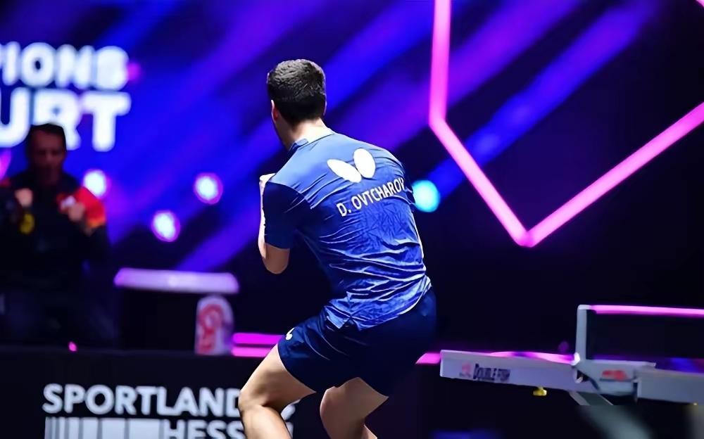 日本乒乓球队翻盘法国乒乓球队，奥恰洛夫完成帽子戏法的简单介绍