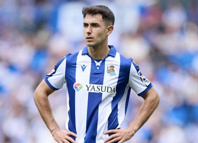 塞维利亚逆转波兰,罗德里惊艳四座 塞维利亚逆转波兰,罗德里惊艳四座